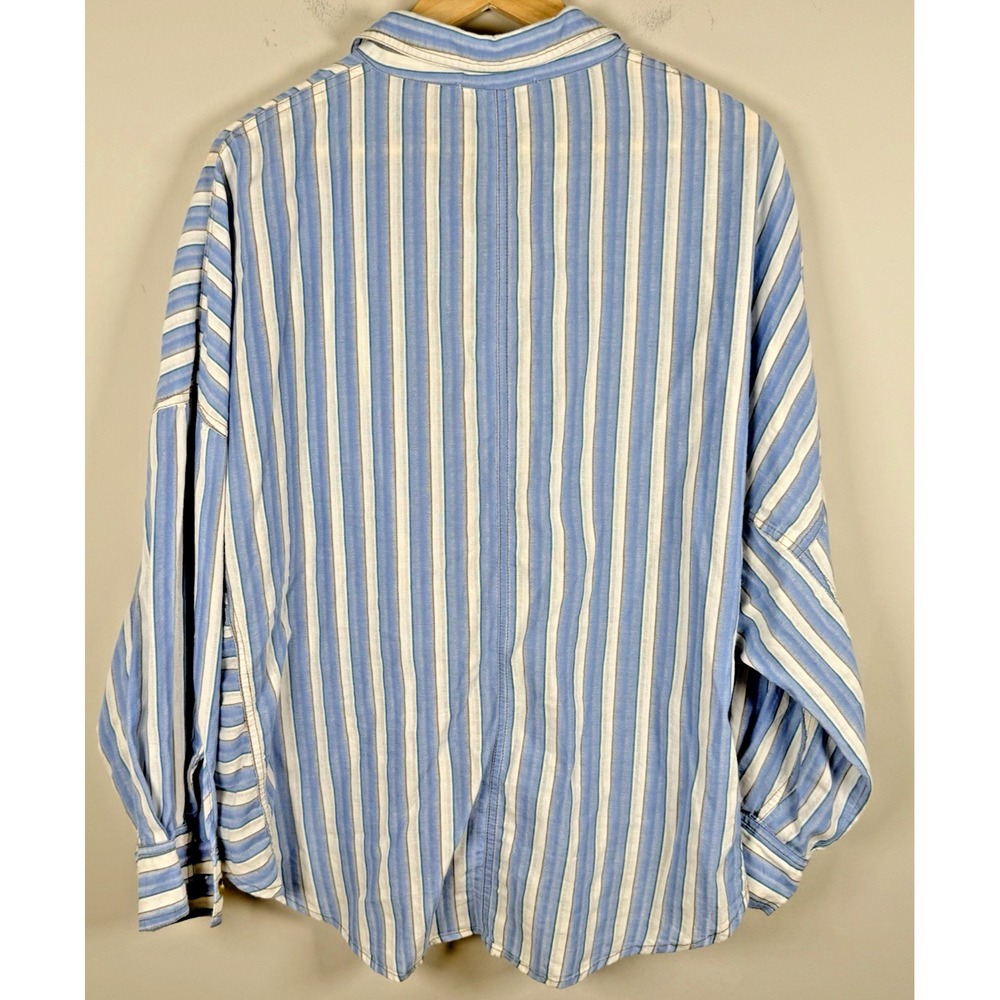 Carly Jean Los Angeles Women's Blue & White Stripe Button‎ Down Small Beachy - Picture 4 of 10